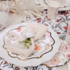 8 Assiettes Carton Theme Dahlia Blanc Et Pastel