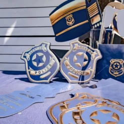 8 Invitations Badge Police