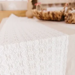 Chemin De Table Dentelle Le D Licat Blanc
