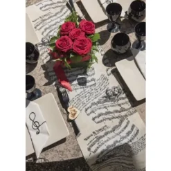 Chemin De Table Romantique Musique