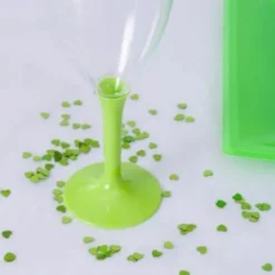 Confettis Mariage Coeur Vert Anis 18Gr