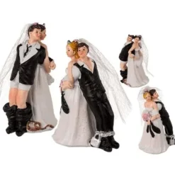 Couple De Jeune Mari S Assortis