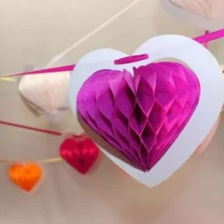 Guirlande Decoration 10 Coeurs Alveoles Fuchsia