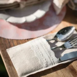 Porte Couvert En Lin Et Dentelle Naturel X 4 Pi Ces