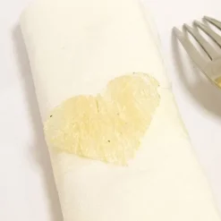 Rond De Serviette Coeur En Abaca Ivoire X 6 Pi Ces