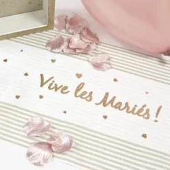Sur Chemin De Table Vive Les Mari S Rose Gold